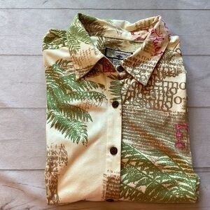 GUC Caribbean Joe Size Medium Shirt